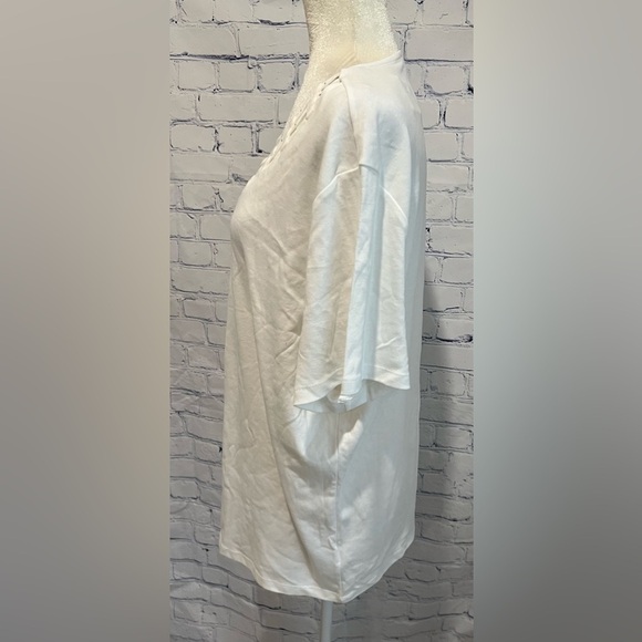 NWT Karen Scott Bright White V-Neck Top with Short Sleeves Plus Size 3X. - Picture 3 of 6